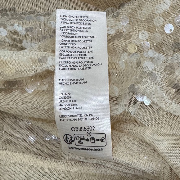 ANTHROPOLOGIE Sequin Ruffled Tank Size M Buttery Cream Party Blouse MSRP $98 - Picture 7 of 10